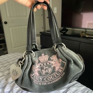 SOLD ❤️ Juicy Couture Purse